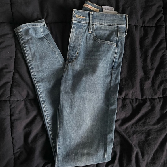 levis jeans - Picture 1 of 3